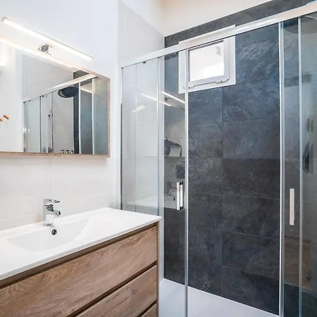 Smartrental Gran Via Apartahotel *