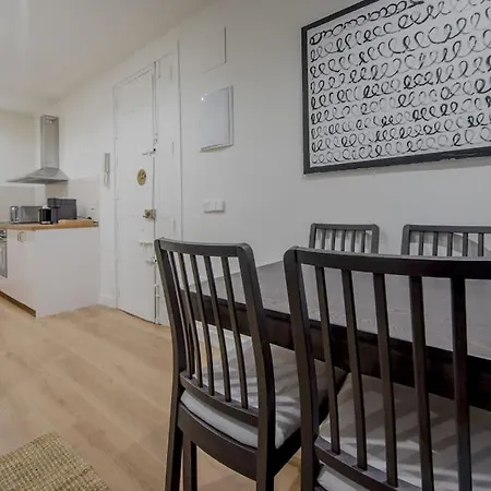 Cozy Apt 6pax A Escasos Metros Del Retiro * Madrid