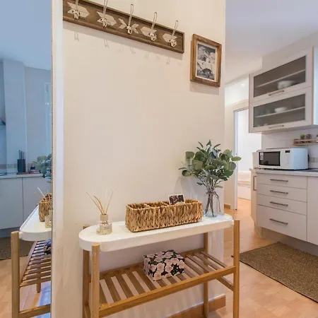 Fee4me. Elegant Flat A Few Minutes From Atocha.