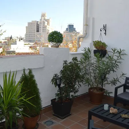 Apartment Estrena Luminoso Atico Con Terraza En Pleno Centro Madrid