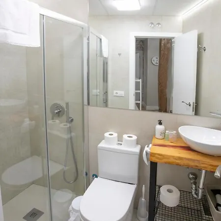 Apartment En Pleno Centro De -ac And Wifi *
