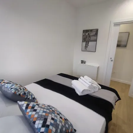 Apartment For Exclusivo Apartamento Plaza De Castilla Cas224