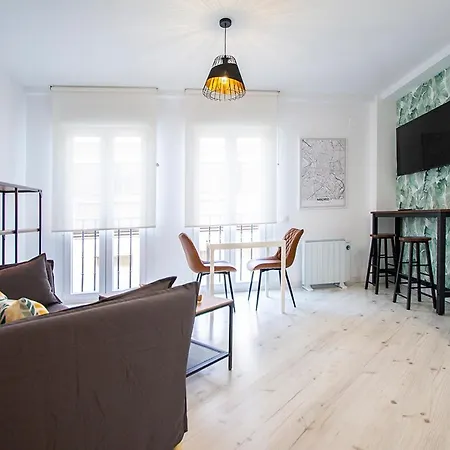 Cuatro Caminos Appartement *