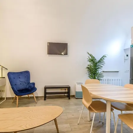 Apartamento En Pleno Barrio De Las Letras *