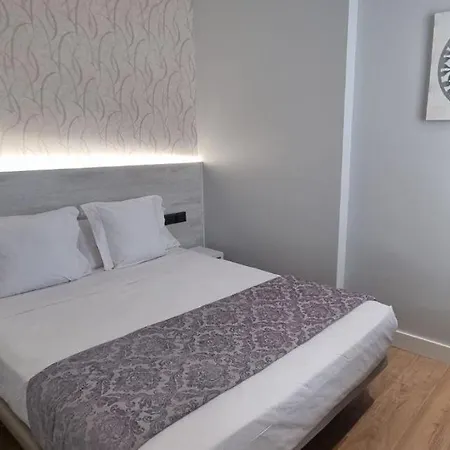 Ch La Petite Maison - Boutique - Pensionat *