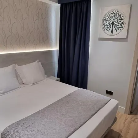 Ch La Petite Maison - Boutique - * Madrid