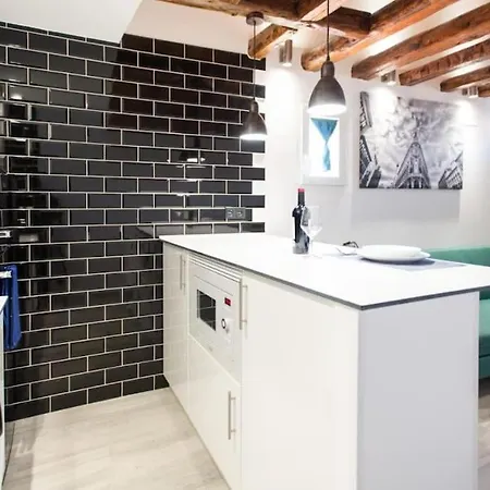 Apartment Fantastic Flat In Call-preciados-gran Via 4p Madrid