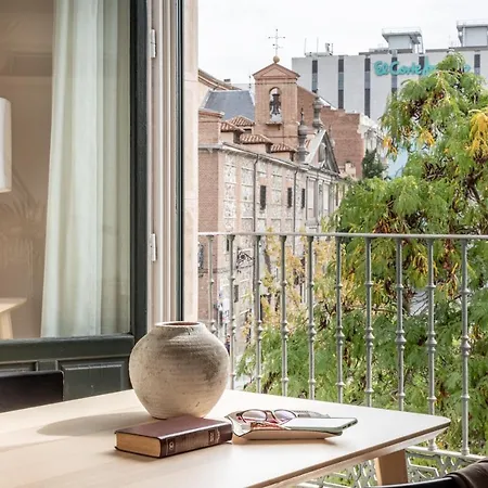 Hotell Libere Palacio Real