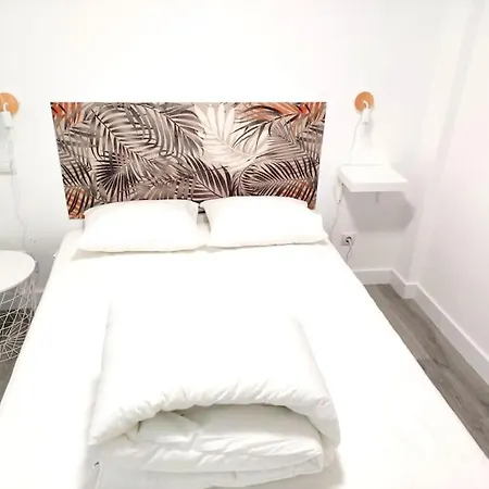 Acogedor Familiar En Area Residencial * Madrid