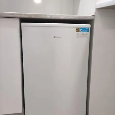 Acogedor Familiar En Area Residencial Apartment Madrid