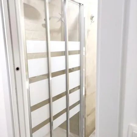 Apartment Acogedor Familiar En Area Residencial Madrid