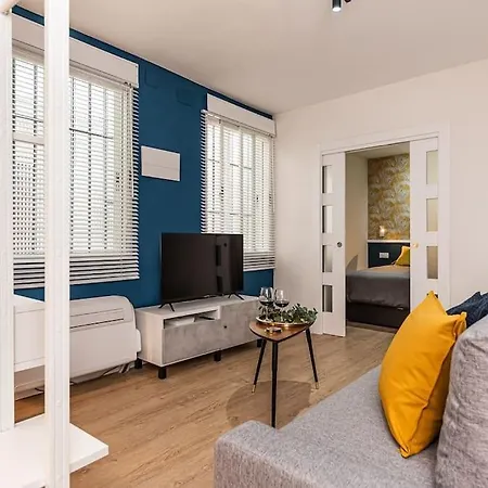 Bonito En Malasana / Gran Via Apartamento