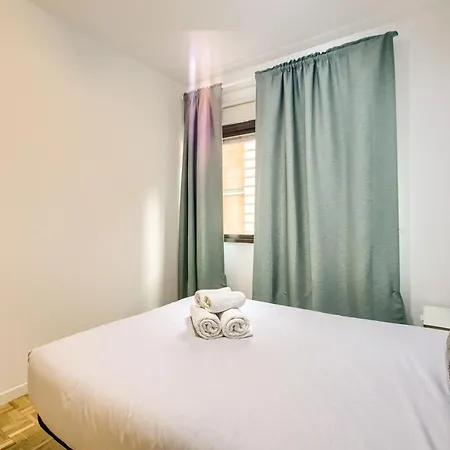 Charming San Vicente Ferrer * Madrid