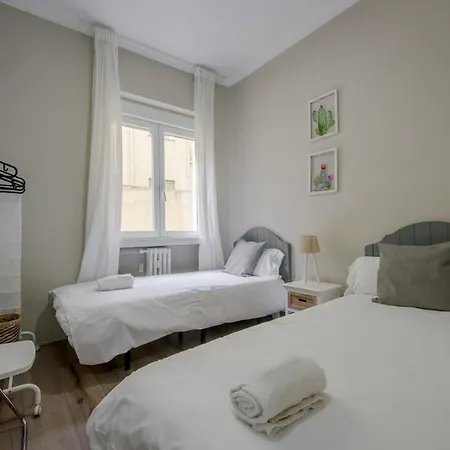 Ideal Apartamento En La Latina / Centro De * Madrid