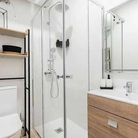 Cor. Coqueto Apartamento A 20 Min De Puerta Del Sol Apartamento *