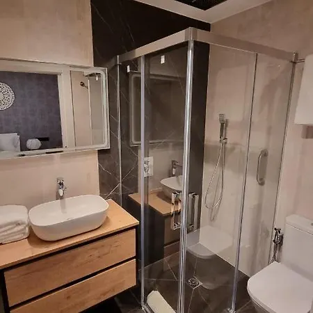 Puerta Del Sol Iii, 4 Bedrooms 5wc Appartamento Madrid