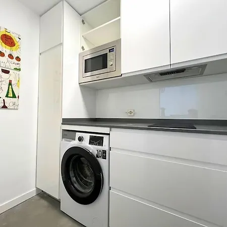 Apartment Precioso Estudio En Barajas, A Un Paso Del Metro Madrid