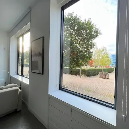 Precioso Estudio En Barajas, A Un Paso Del Metro Apartment