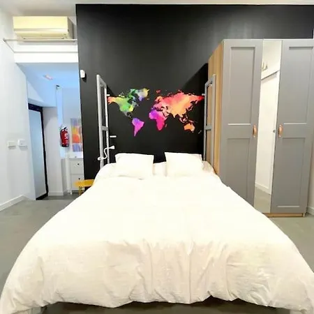 Apartamento Precioso Estudio En Barajas, A Un Paso Del Metro *