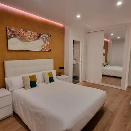 Puerta Del Sol Iii, 4 Bedrooms 5wc Madri