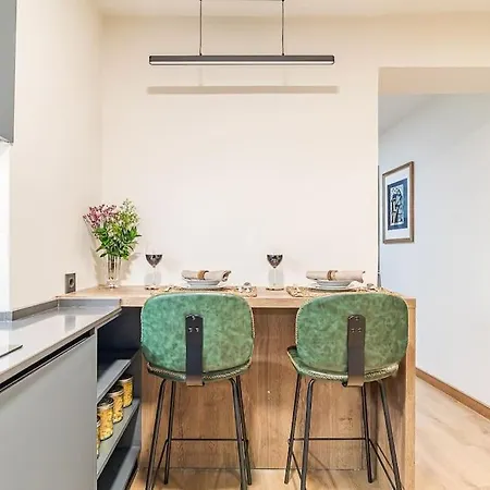 Reformado Y Tranquilo Junto A Gran Via Apartment Madrid