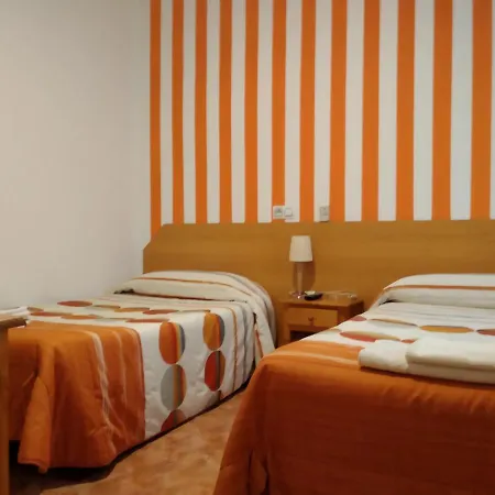 Hotel Dominguez *