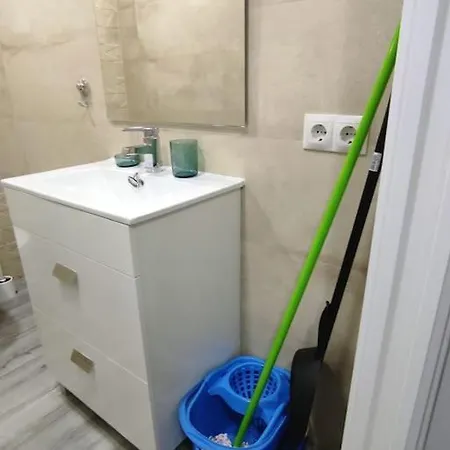 Apartment Acogedor Familiar En Area Residencial Madrid