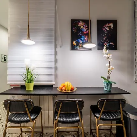 Luxury In Plaza Tirso Molina * Madrid