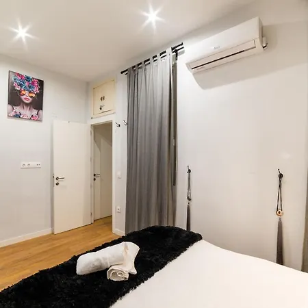Apartamento Luxury In Plaza Tirso Molina Madrid