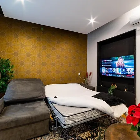 Luxury In Plaza Tirso Molina * Madrid