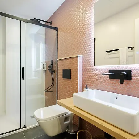 Vallecas By Olala Homes *