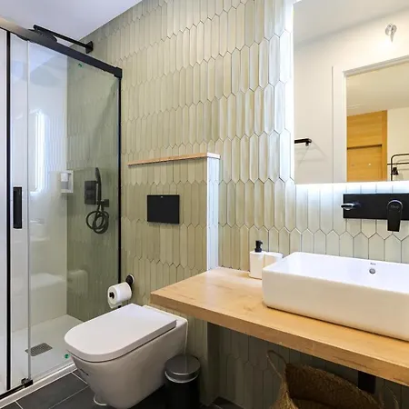 Pensión Vallecas By Olala Homes
