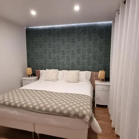 Apartment Puerta Del Sol Iii, 4 Bedrooms 5wc Madrid