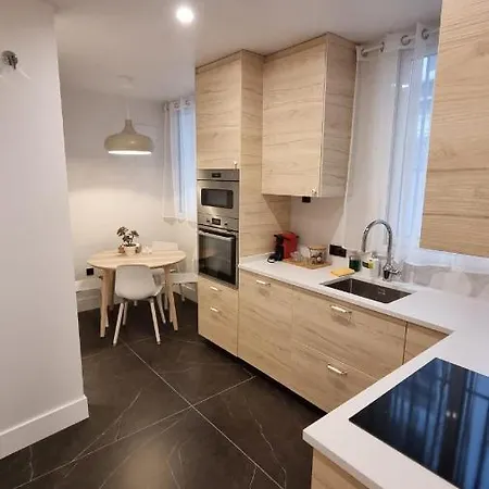 Puerta Del Sol Iii, 4 Bedrooms 5wc