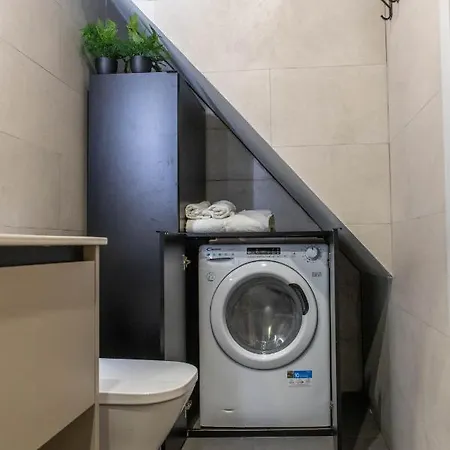 G18_apartamento 8 Con 3 2 Banos En Chamberi * Madrid