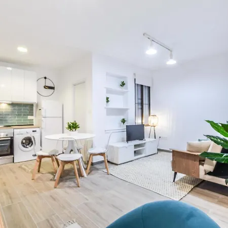Apartamento Reformado En El Barrio De Las Letras Apartment *