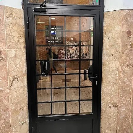 Casa De Huespedes Almansa 2*