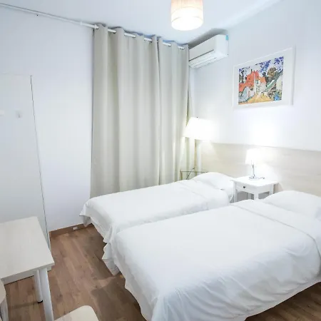 Guest house Leon Madrid