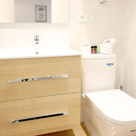 Cozy And Modern In -alquiler Temporal Apartamento
