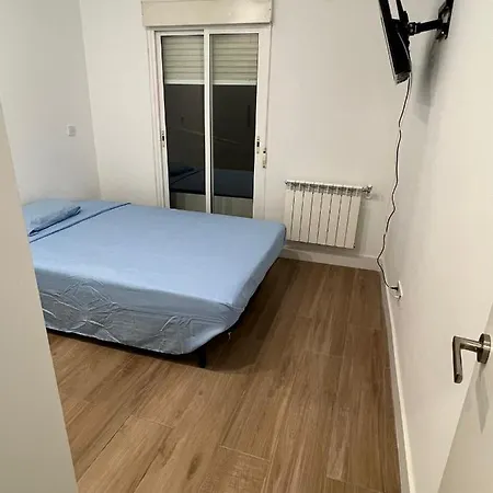 Roomstay Puente De Vallecas Madrid