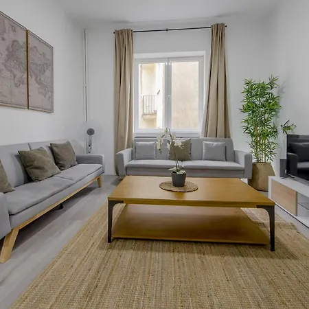 Cozy Apartamento En La Latina, El Centro De Apartamento *