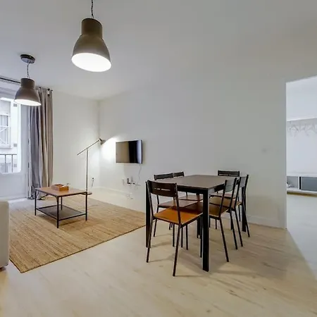 Apartment Modern Apt 6px En La Plaza De Tirso De Molina