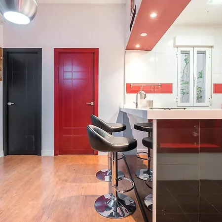 Exotic Center - Leganitos Balcony Apartment Madrid