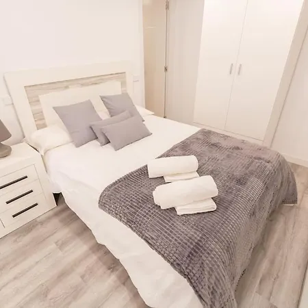 Apartment Amplio Piso A 300m De Retiro Madrid