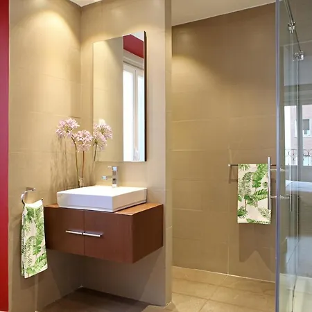 Plaza De Chueca-madrid Centro Apartment *