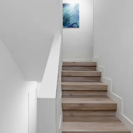 Puerta Del Angel, Casa Independiente, 3 Plantas *