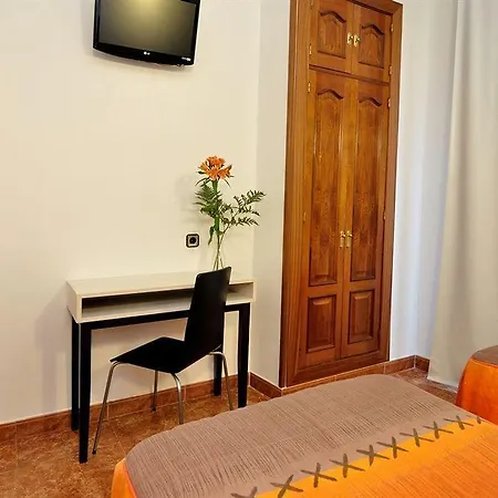 Castilla I Atocha Maison d'hôtes 2*
