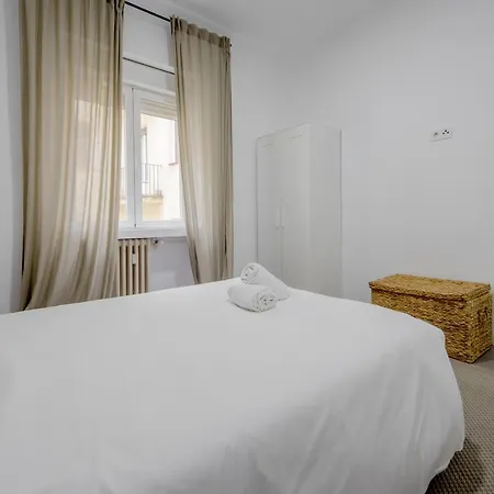 Cozy Apartamento En La Latina, El Centro De *
