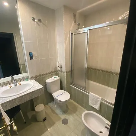 Hotel Escuela 2*