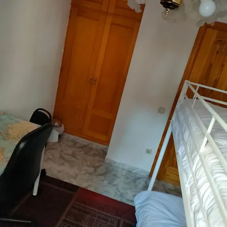 Privada, Luminosa Y Bien Comunicada * Madryt